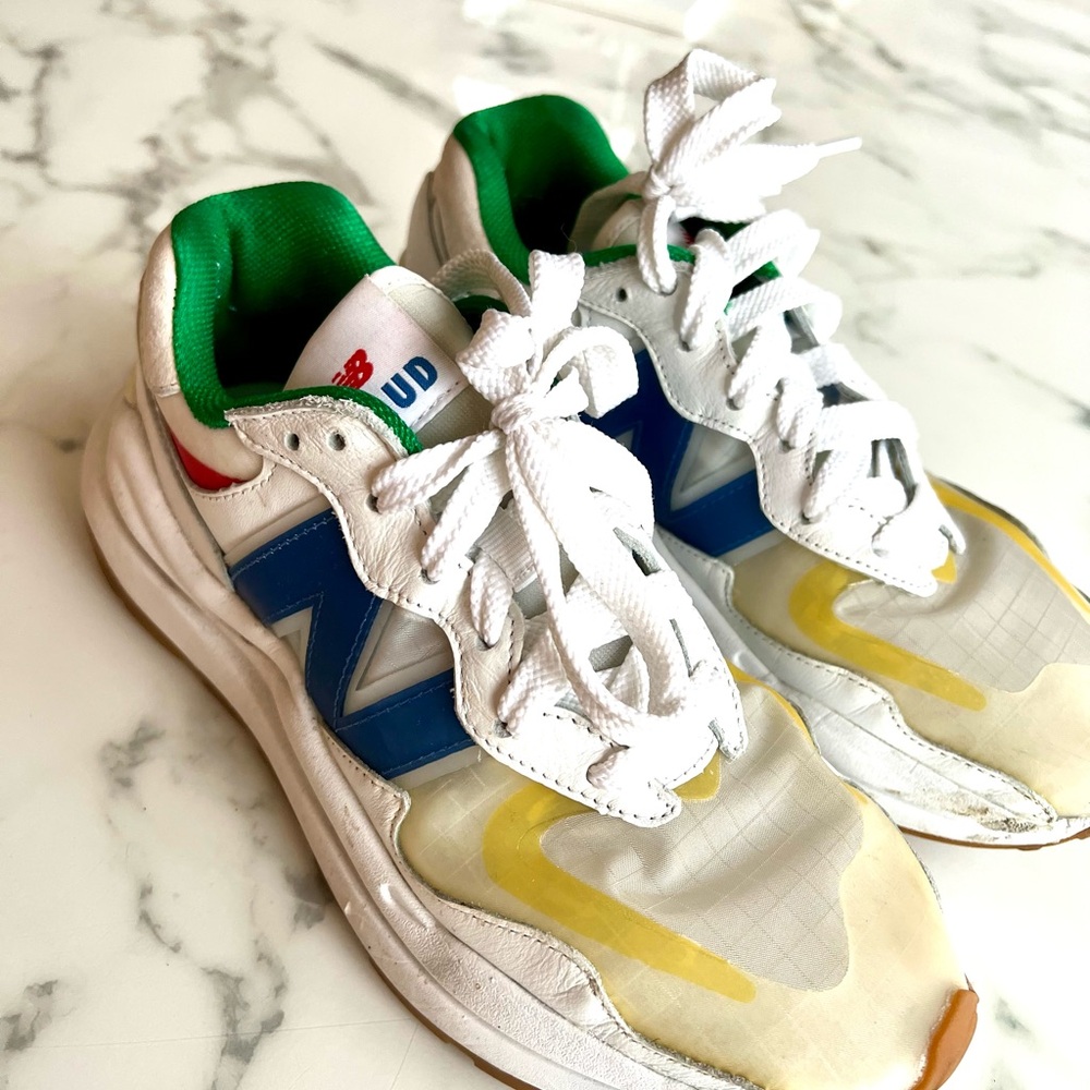 Women’s New Balance x STAUD sneakers